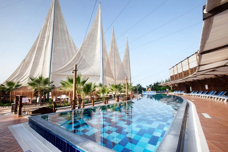 adenya-hotels-resort-havuz-684