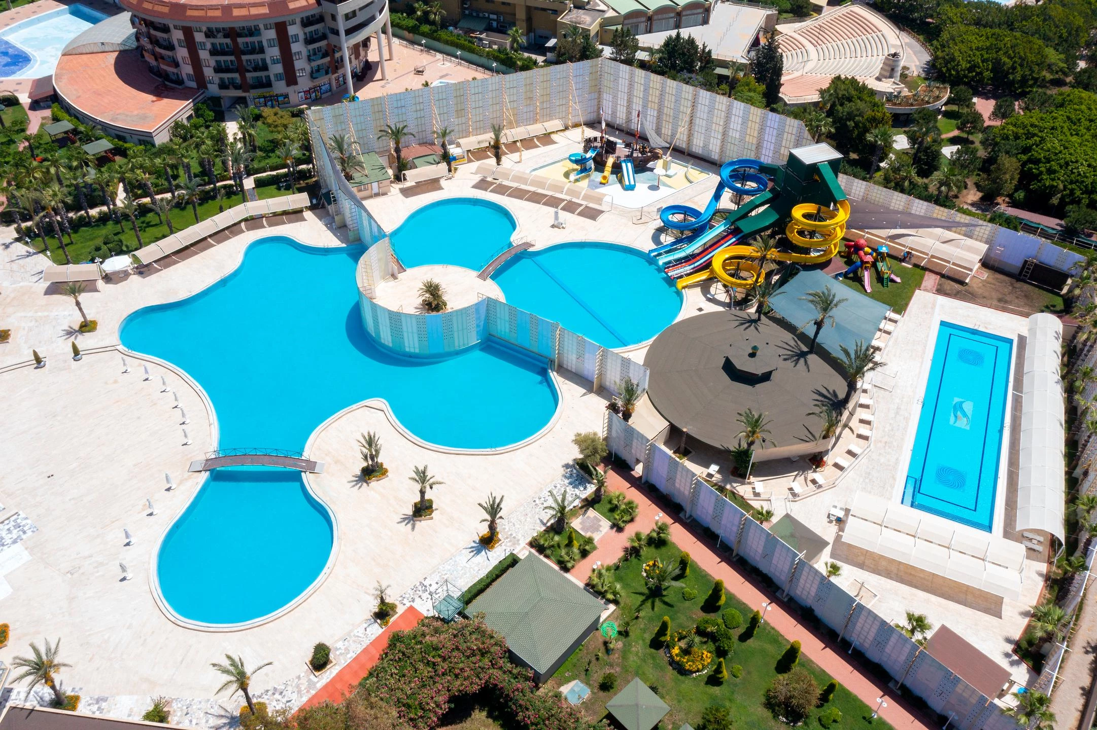 selge-beach-hotel-havuz-3260